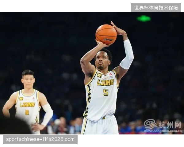 浙江广厦总决赛后场防守压力巨大，高失误率成为其卫冕失败的关键